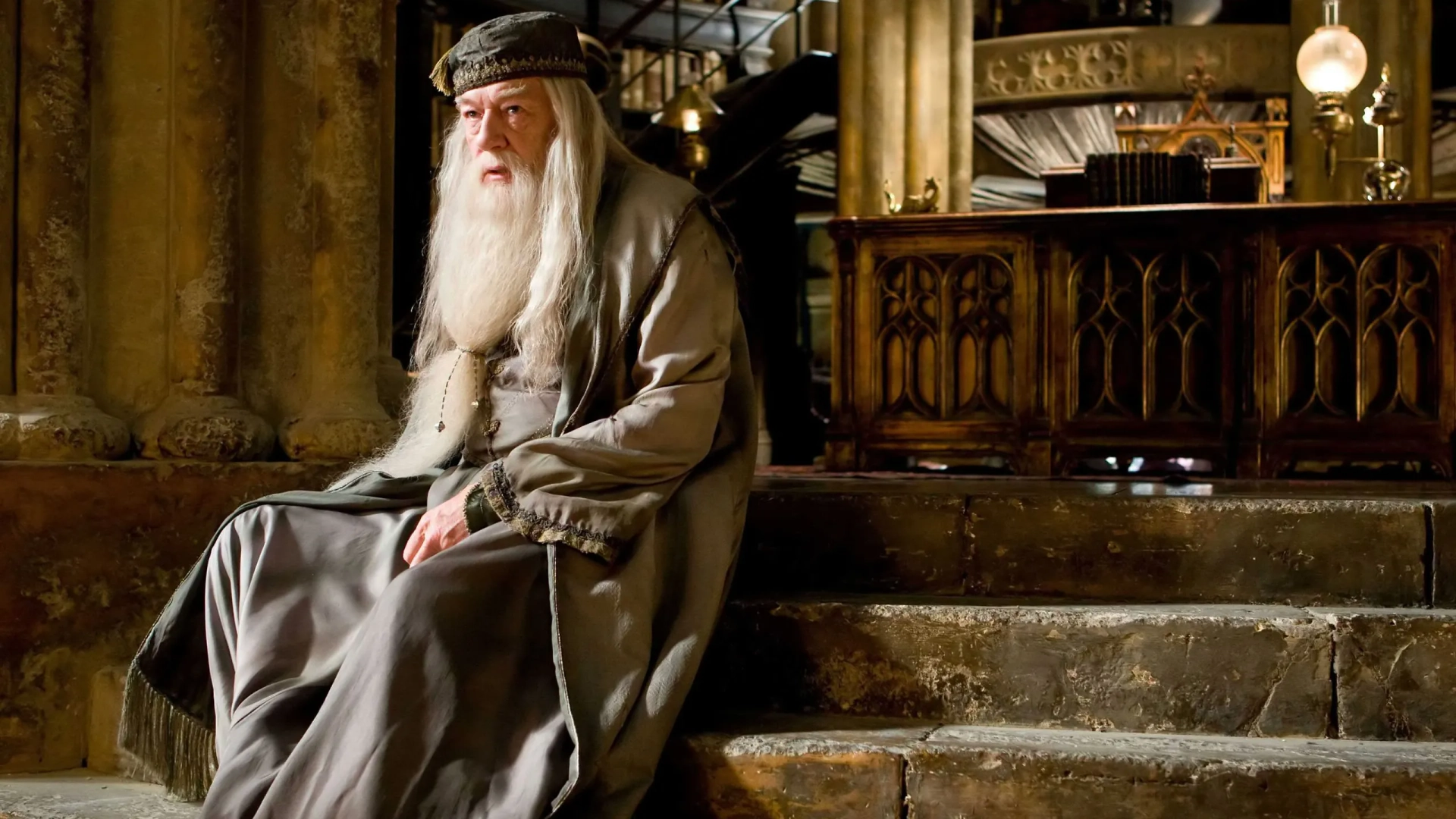 Michael Gambon in Harry Potter and the Half-Blood Prince (2009)