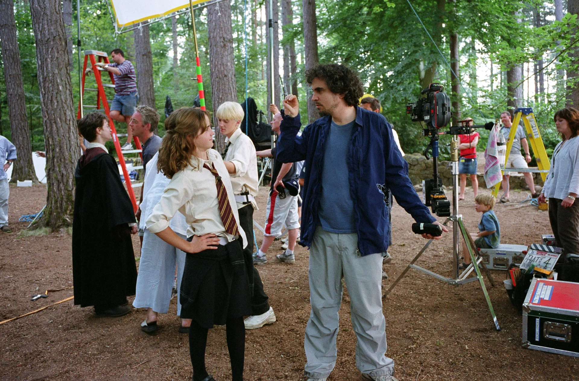 Alfonso Cuarón, Tom Felton, Daniel Radcliffe, and Emma Watson in Harry Potter and the Prisoner of Azkaban (2004)