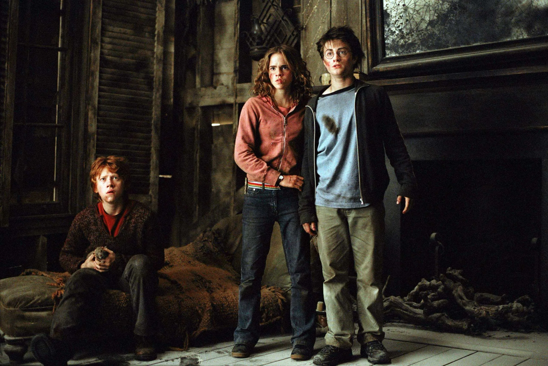 Rupert Grint, Daniel Radcliffe, and Emma Watson in Harry Potter and the Prisoner of Azkaban (2004)