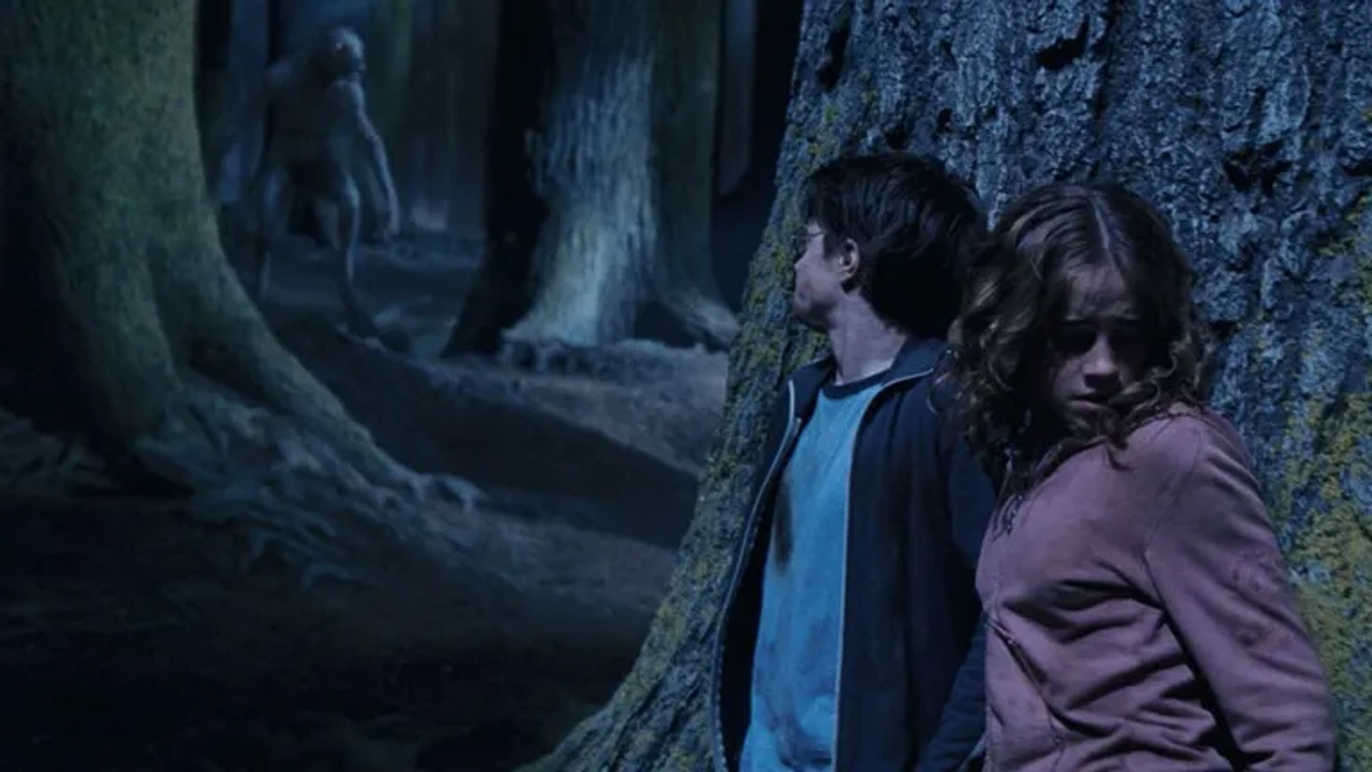 Daniel Radcliffe and Emma Watson in Harry Potter and the Prisoner of Azkaban (2004)