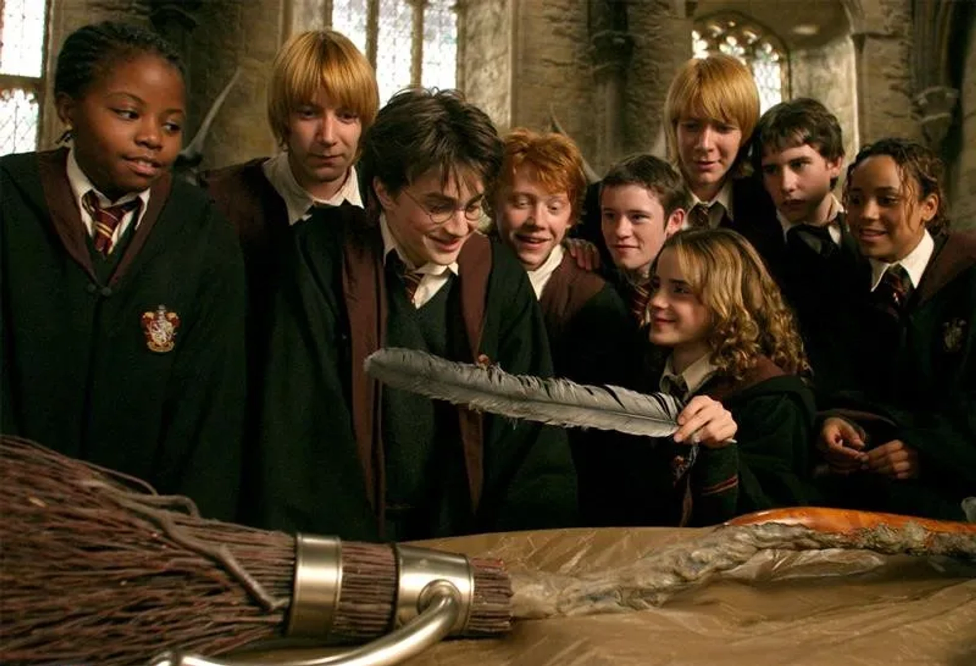 Rupert Grint, Matthew Lewis, Devon Murray, Daniel Radcliffe, Emma Watson, James Phelps, Oliver Phelps, Jennifer Smith, and Kandice Morris in Harry Potter and the Prisoner of Azkaban (2004)