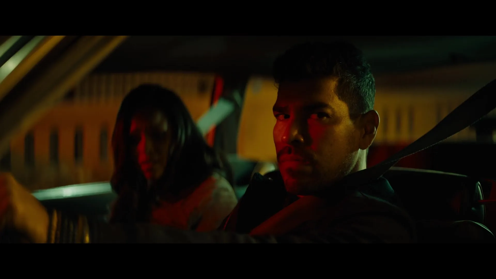 Raúl Castillo and Ash Santos in Night Teeth (2021)