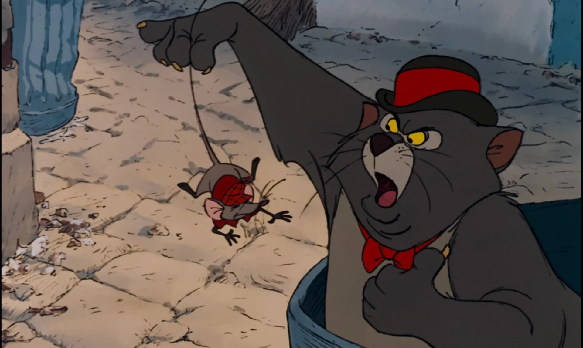 Scatman Crothers and Sterling Holloway in The Aristocats (1970)