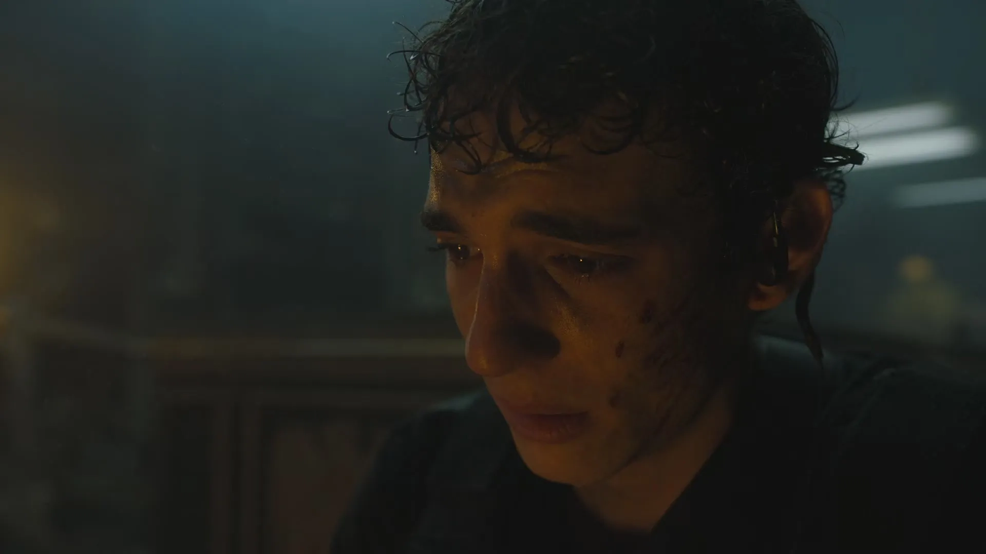 Miguel Herrán in Money Heist: Ciencia ilusionada (2021)