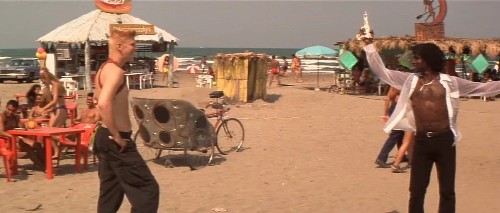 Dash Mihok and Harold Perrineau in Romeo + Juliet (1996)