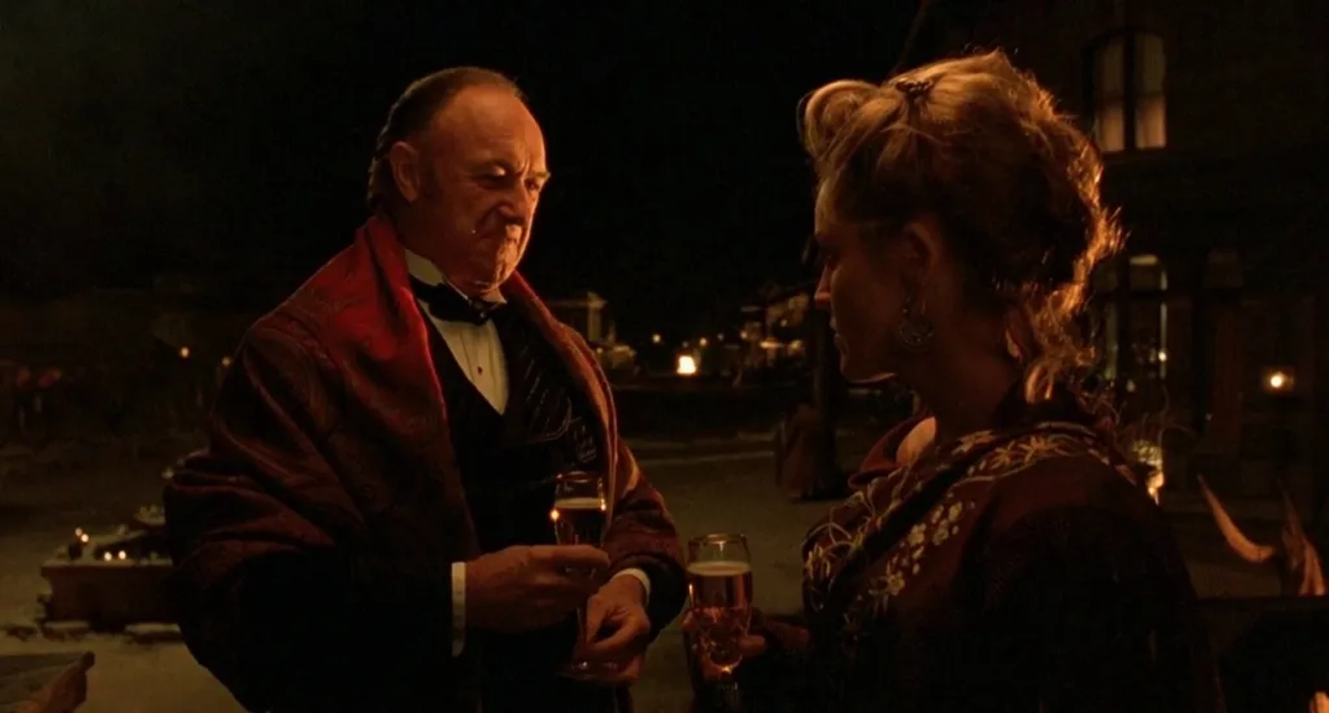 Sharon Stone and Gene Hackman in The Quick and the Dead (1995)