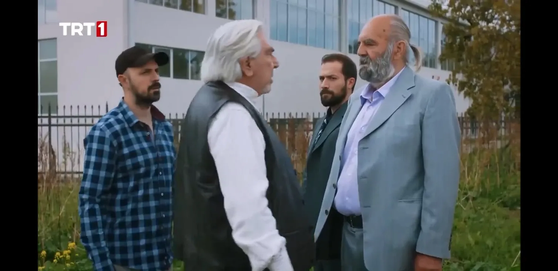 Erdal Özyagcilar, Naci Saban, Erman Saban, and Nadzi Shaban in Balkan Ninnisi (2022)