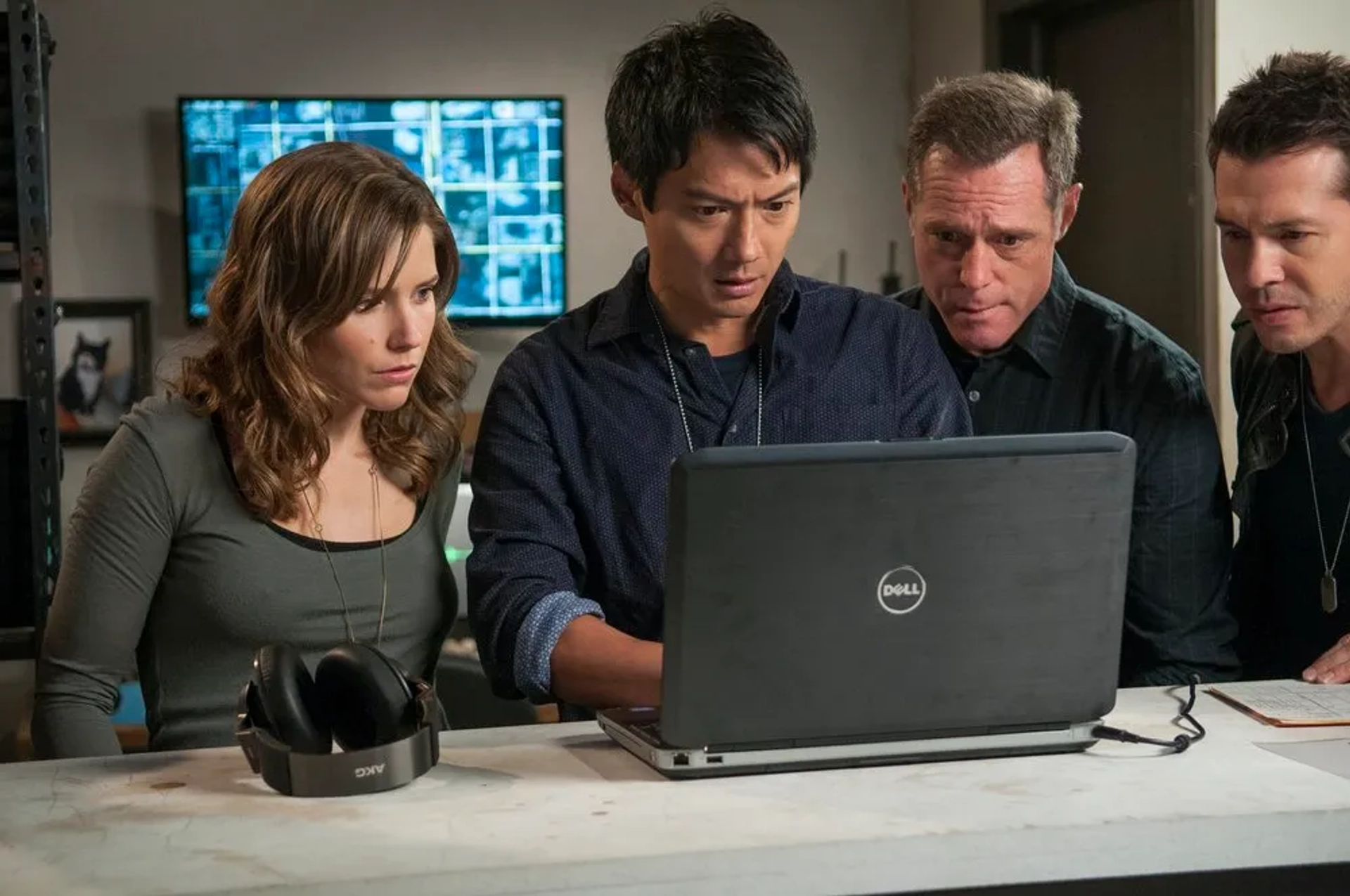 Jason Beghe, Sophia Bush, Archie Kao, and Jon Seda in Chicago P.D. (2014)