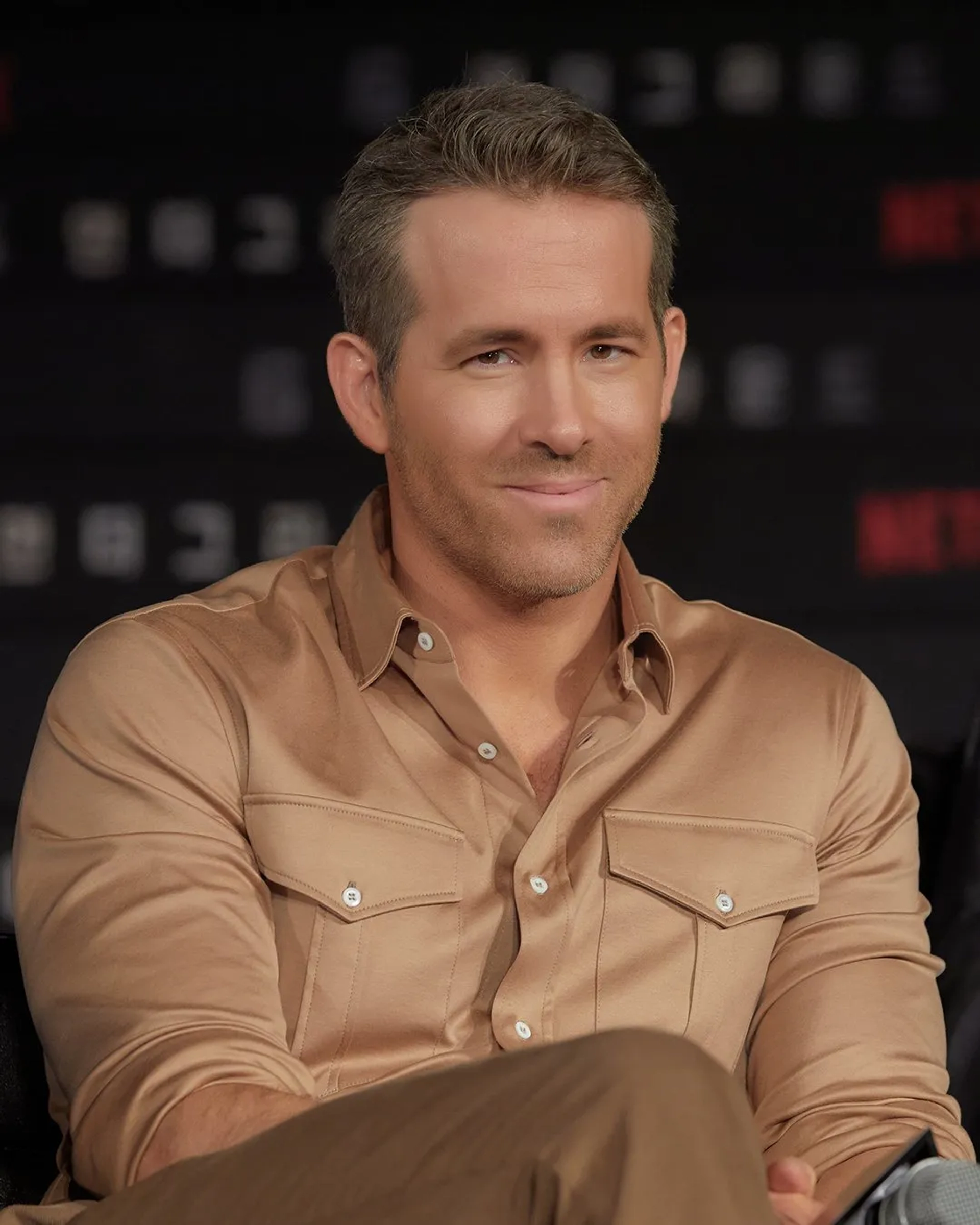 Ryan Reynolds at an event for 6 Underground (2019)