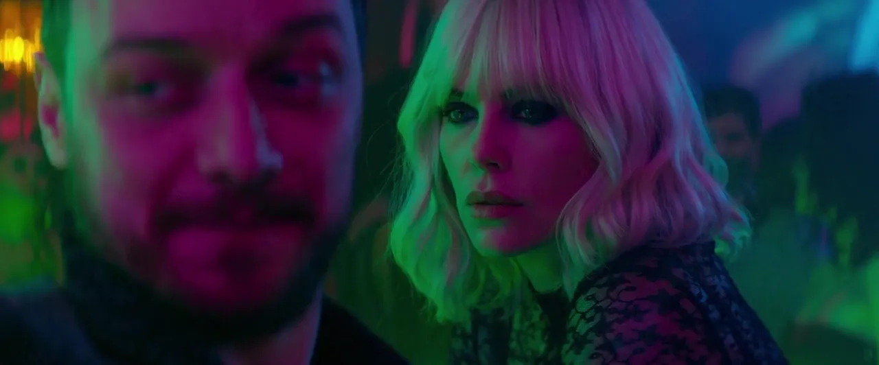Charlize Theron and James McAvoy in Atomic Blonde (2017)