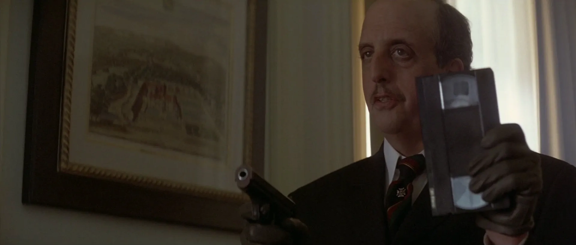 Vincent Schiavelli in Tomorrow Never Dies (1997)