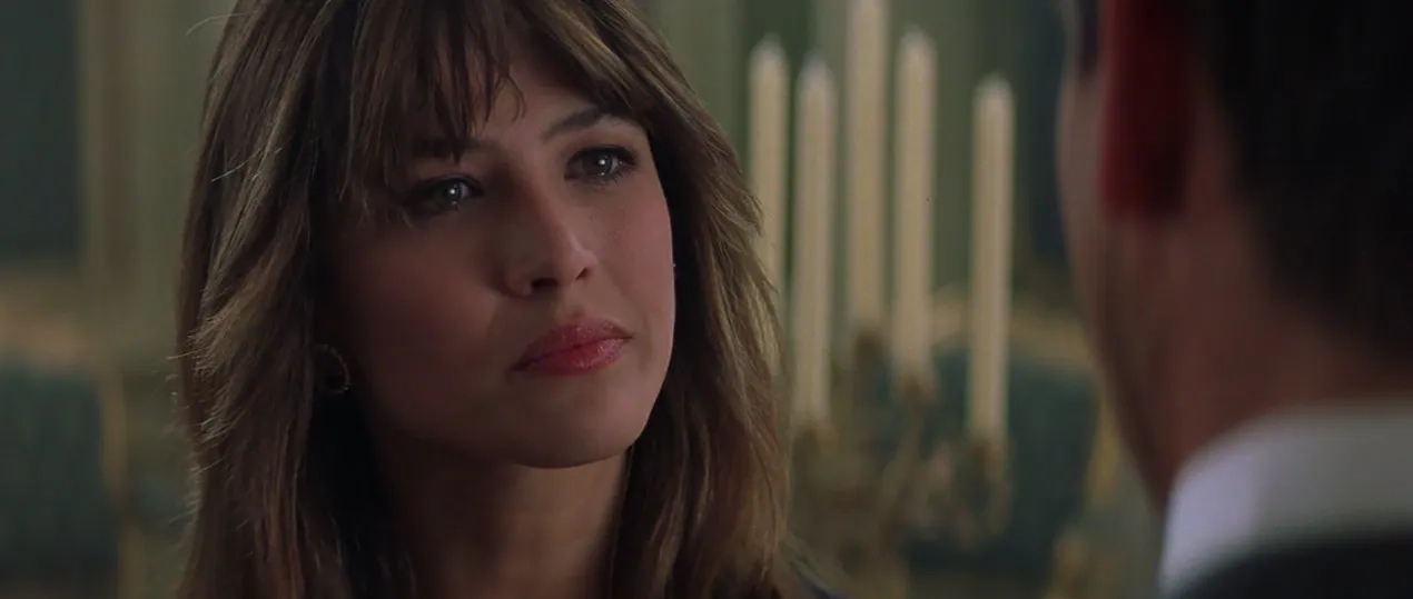 Pierce Brosnan and Sophie Marceau in The World Is Not Enough (1999)