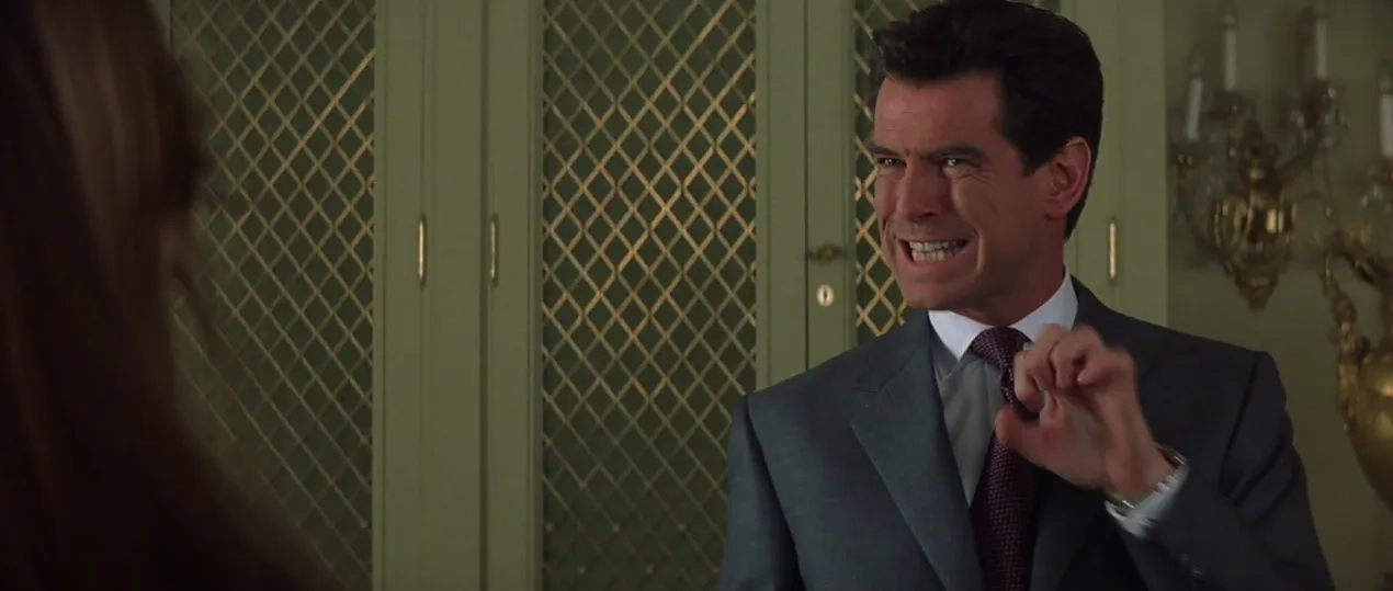 Pierce Brosnan and Sophie Marceau in The World Is Not Enough (1999)