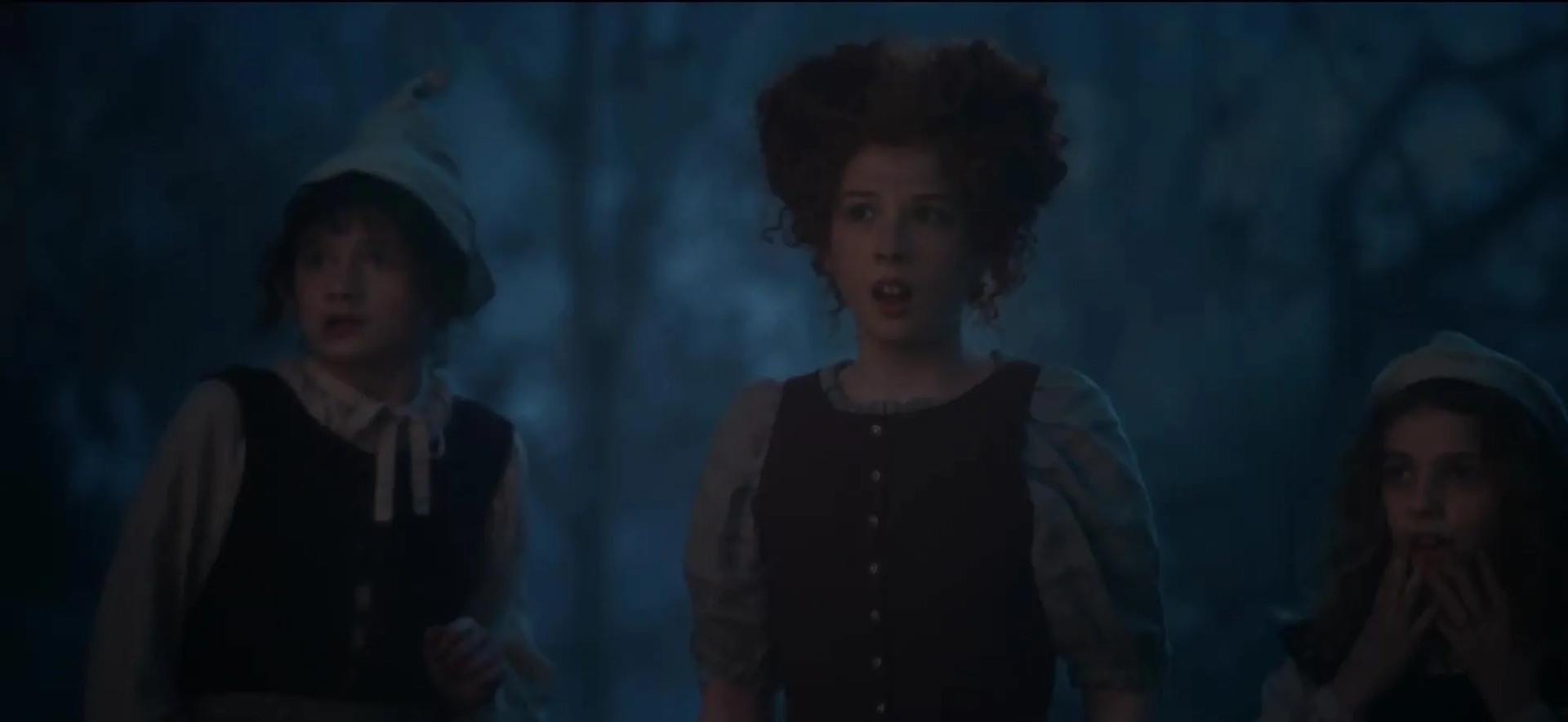 Taylor Henderson, Nina Kitchen, and Juju Journey Brener in Hocus Pocus 2 (2022)