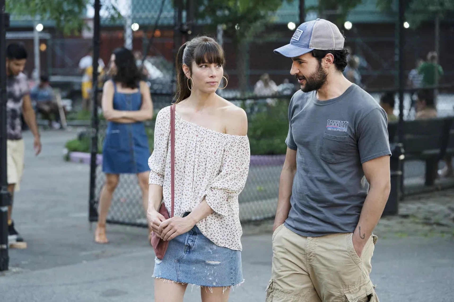 Jessica Biel and Christopher Abbott in The Sinner (2017)