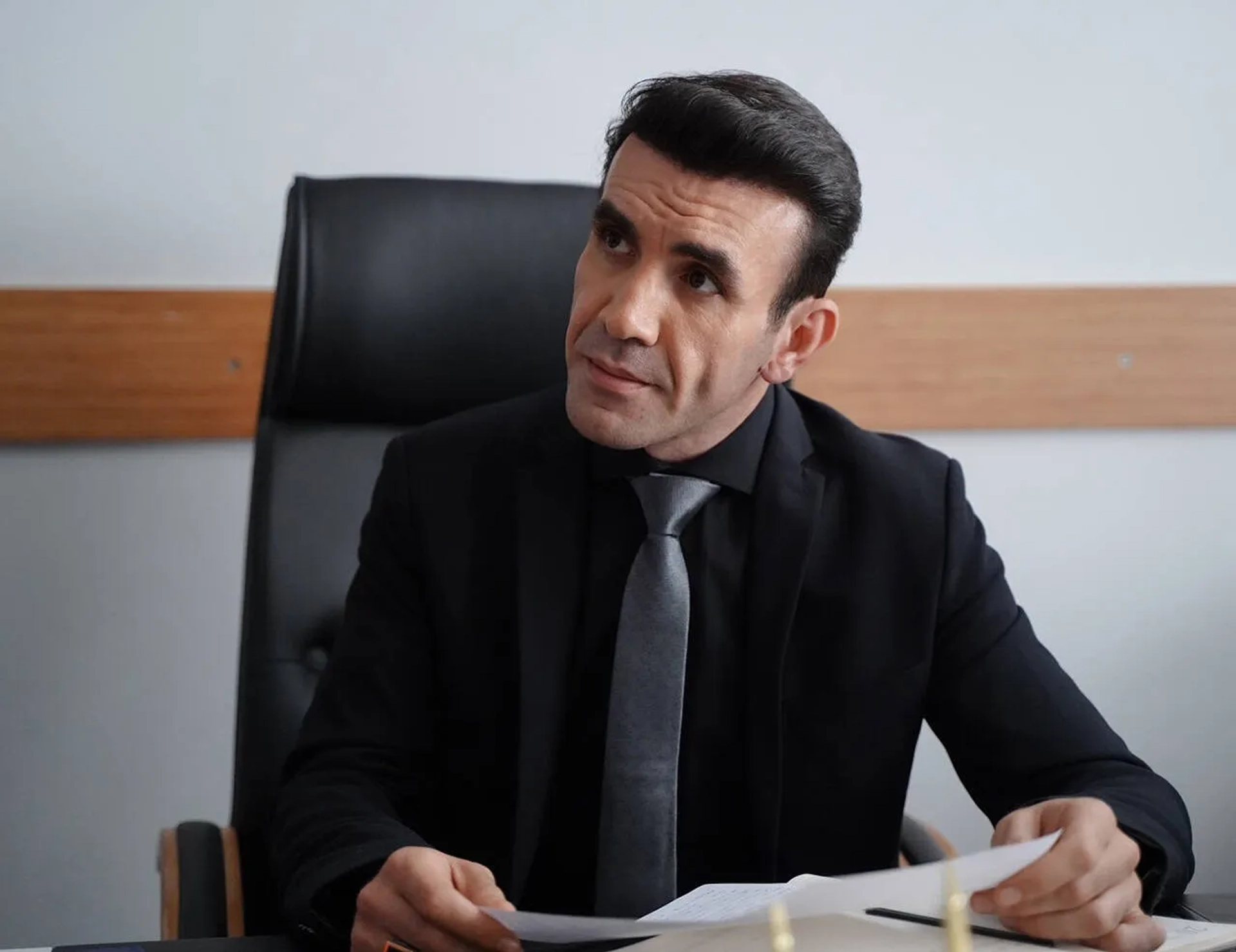 Mehmet Yilmaz Ak in Family Secrets (2021)