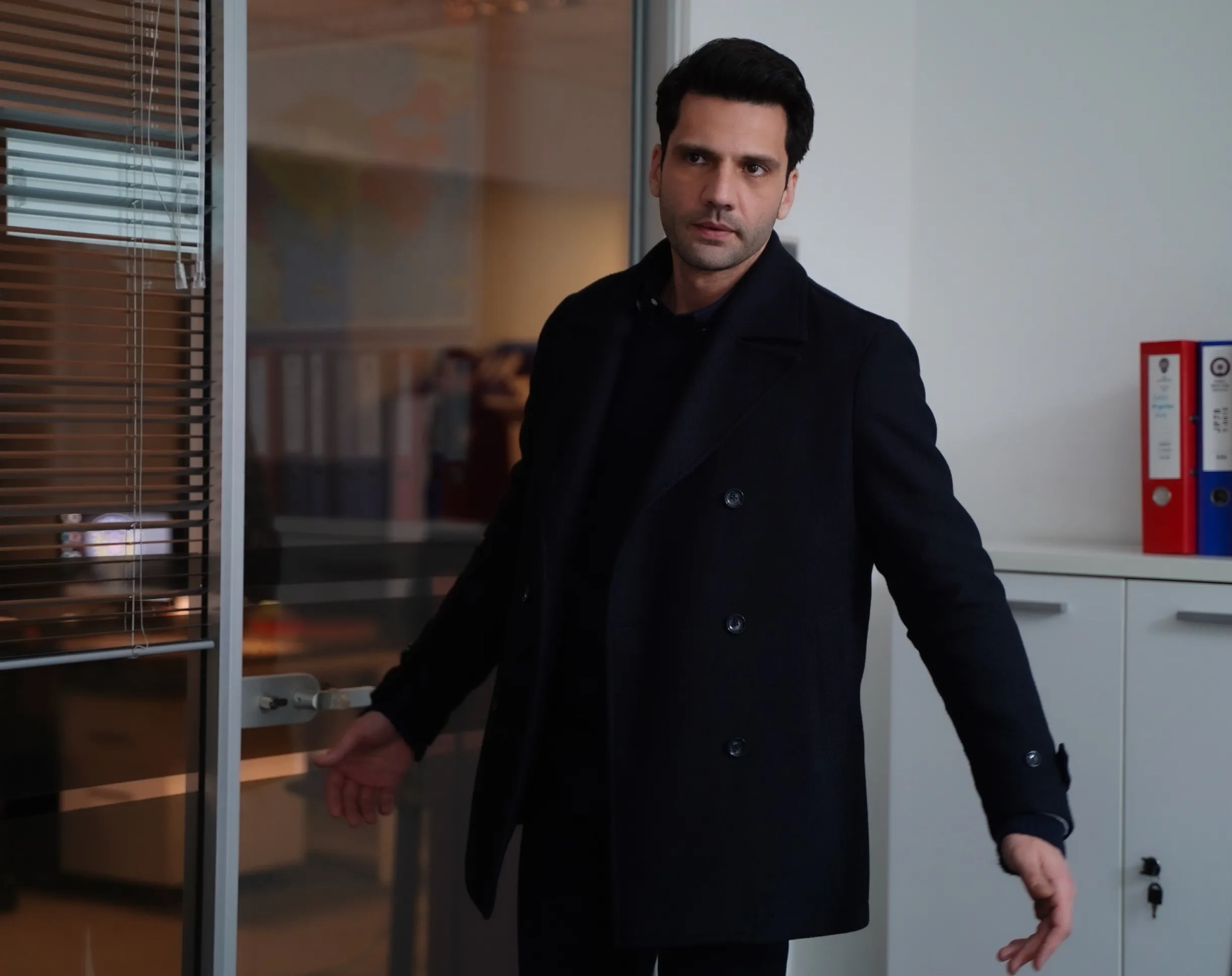 Kaan Urgancioglu in Family Secrets (2021)