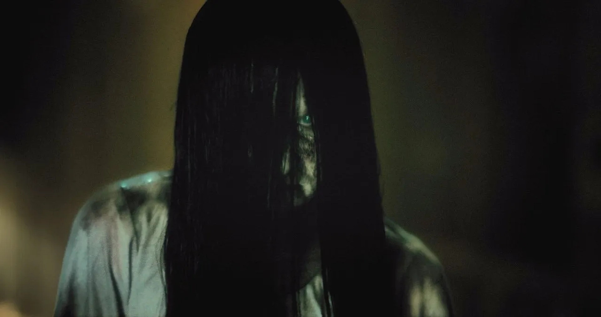 Bonnie Morgan in Rings (2017)