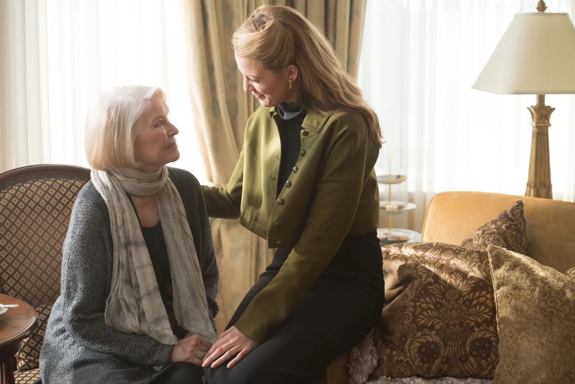 Ellen Burstyn and Blake Lively in The Age of Adaline (2015)