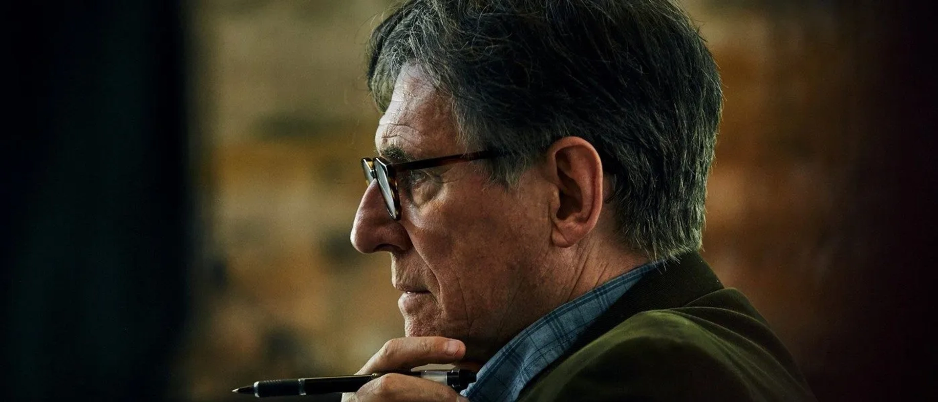 Gabriel Byrne in Hereditary (2018)