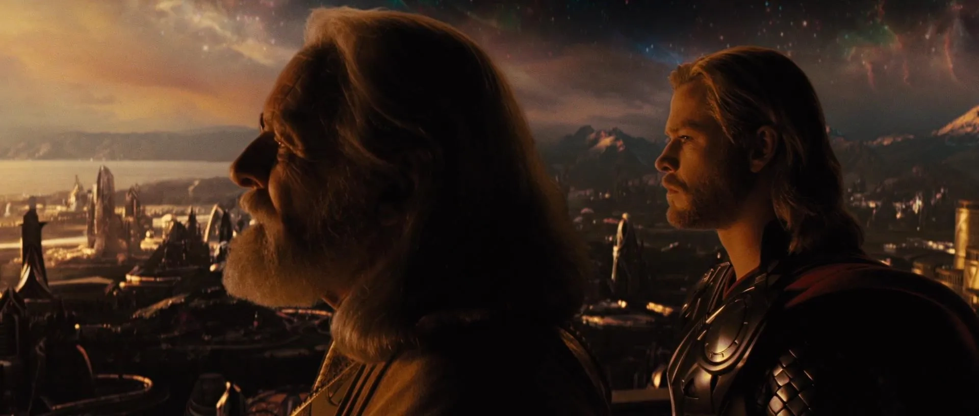 Anthony Hopkins and Chris Hemsworth in Thor (2011)