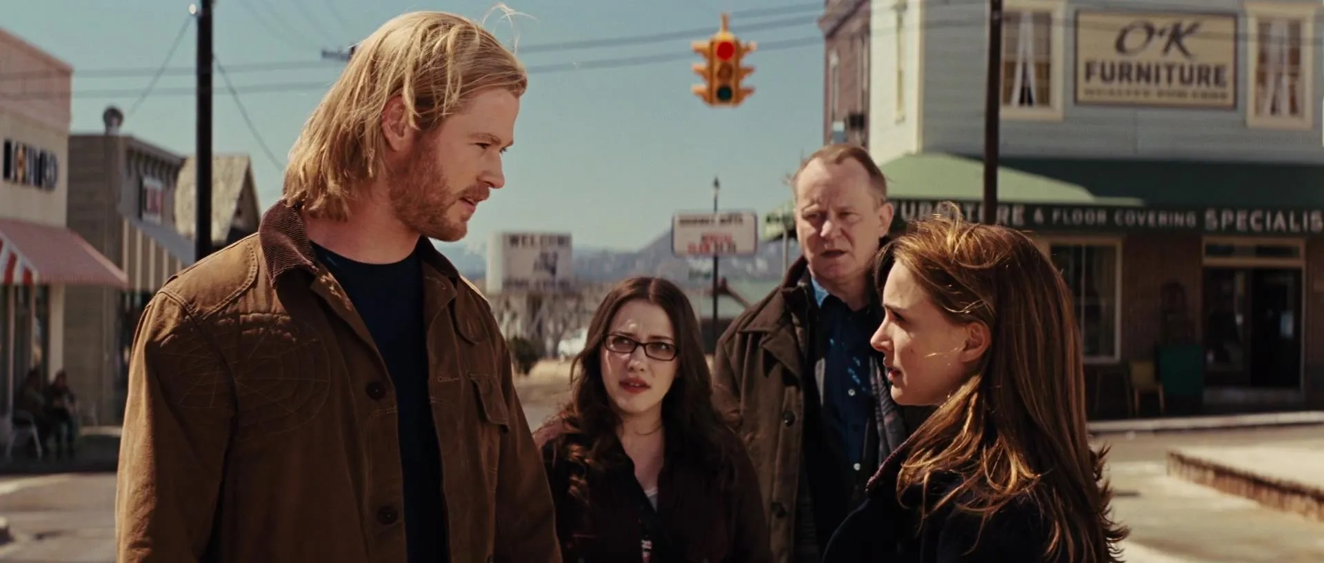 Natalie Portman, Stellan Skarsgård, Kat Dennings, and Chris Hemsworth in Thor (2011)