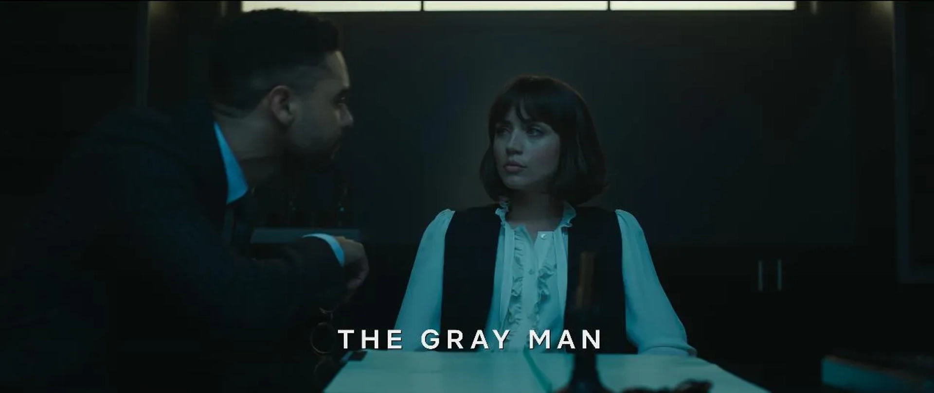 Ana de Armas and Regé-Jean Page in The Gray Man (2022)