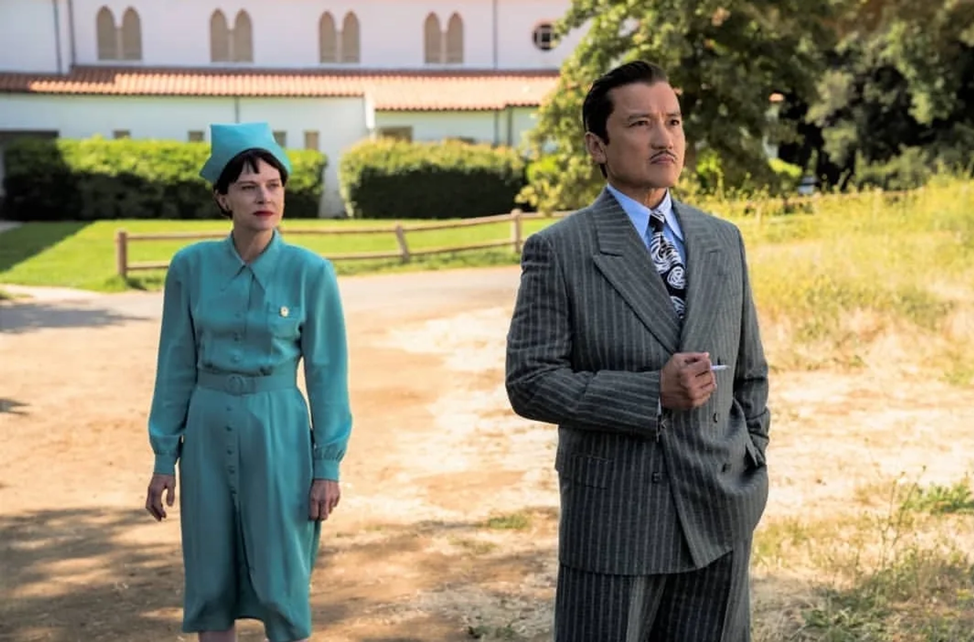 Judy Davis and Jon Jon Briones in Ratched (2020)