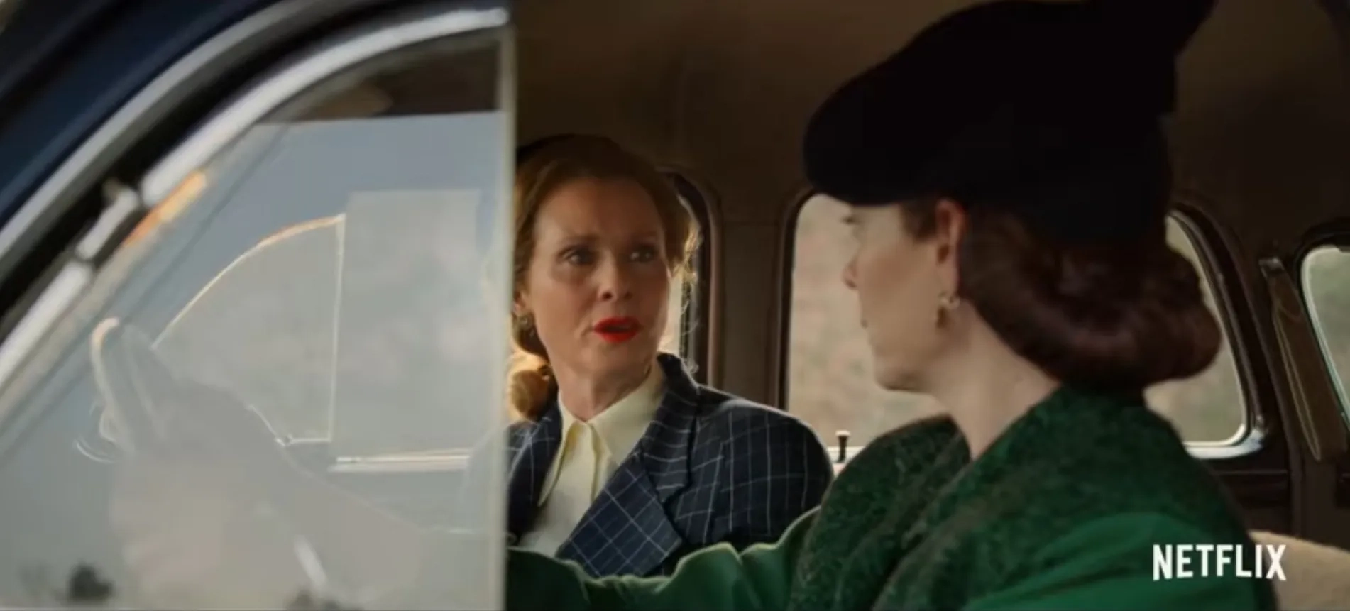 Sarah Paulson and Cynthia Nixon in Ratched (2020)