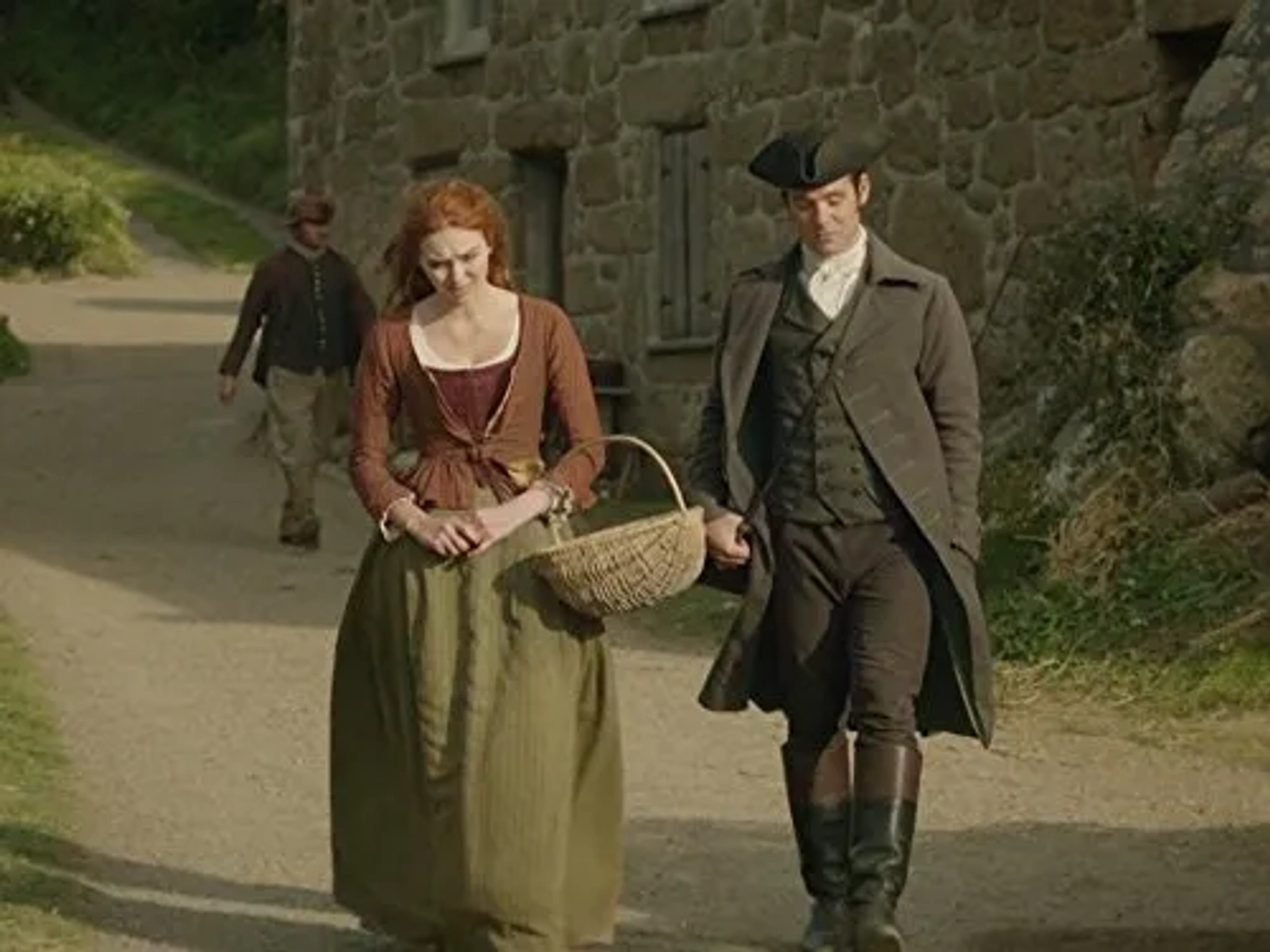 Eleanor Tomlinson and Luke Norris in Poldark (2015)