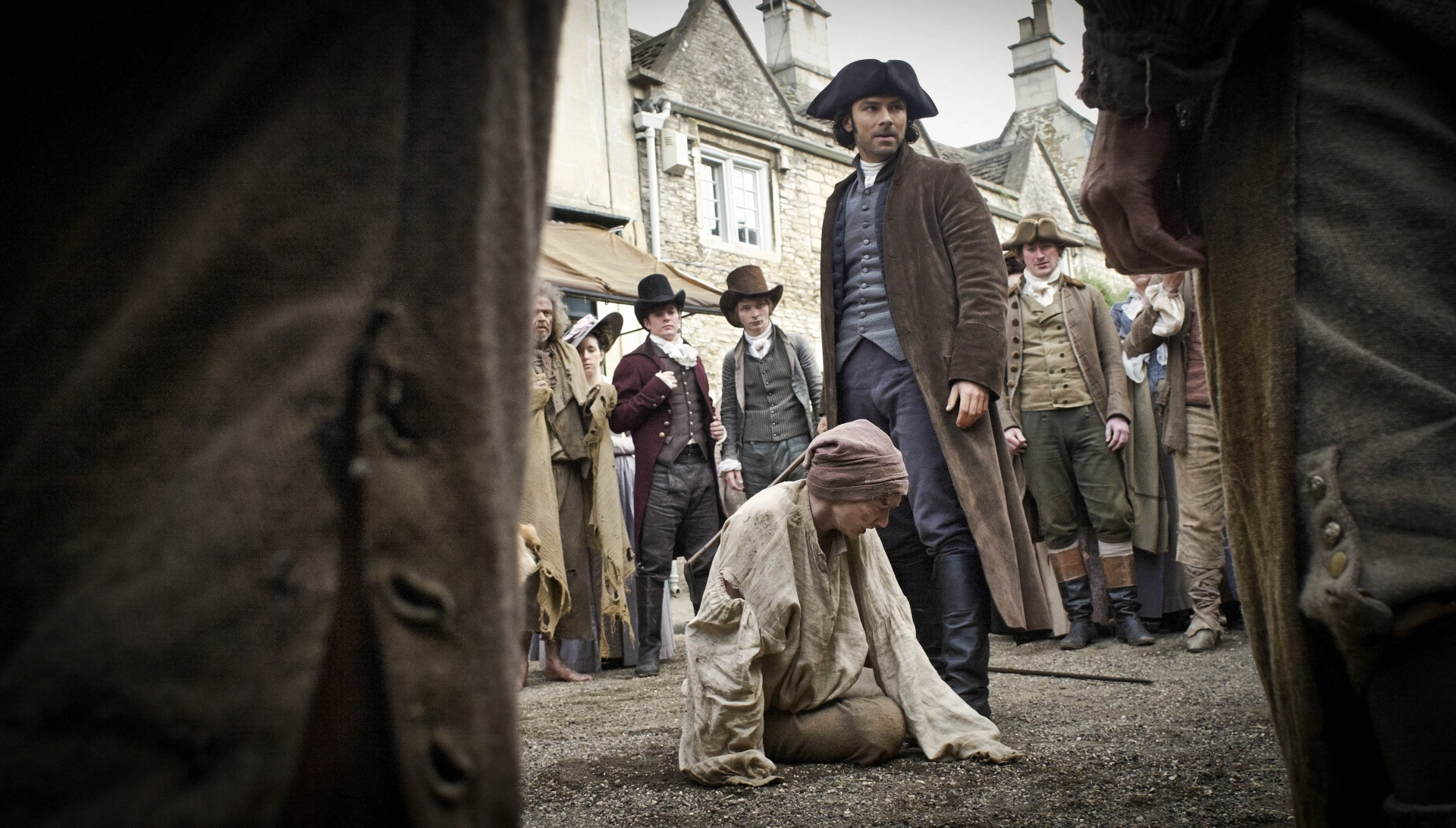 Eleanor Tomlinson and Aidan Turner in Poldark (2015)