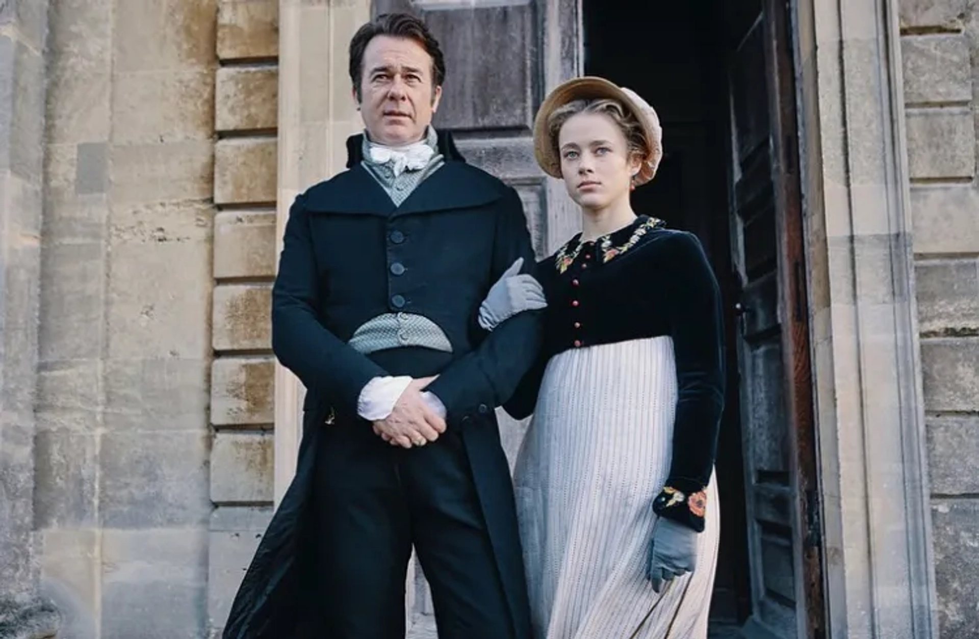 Peter Sullivan and Lily Dodsworth-Evans in Poldark (2015)