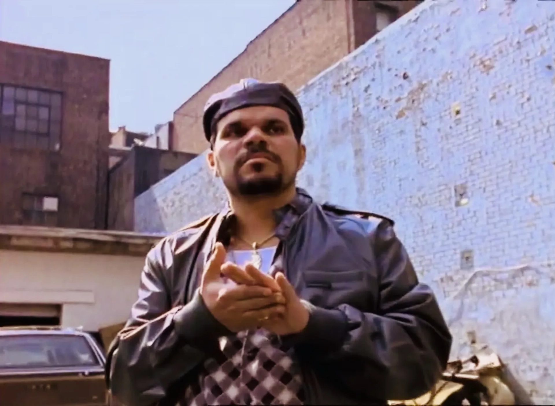 Luis Guzmán in Oz (1997)