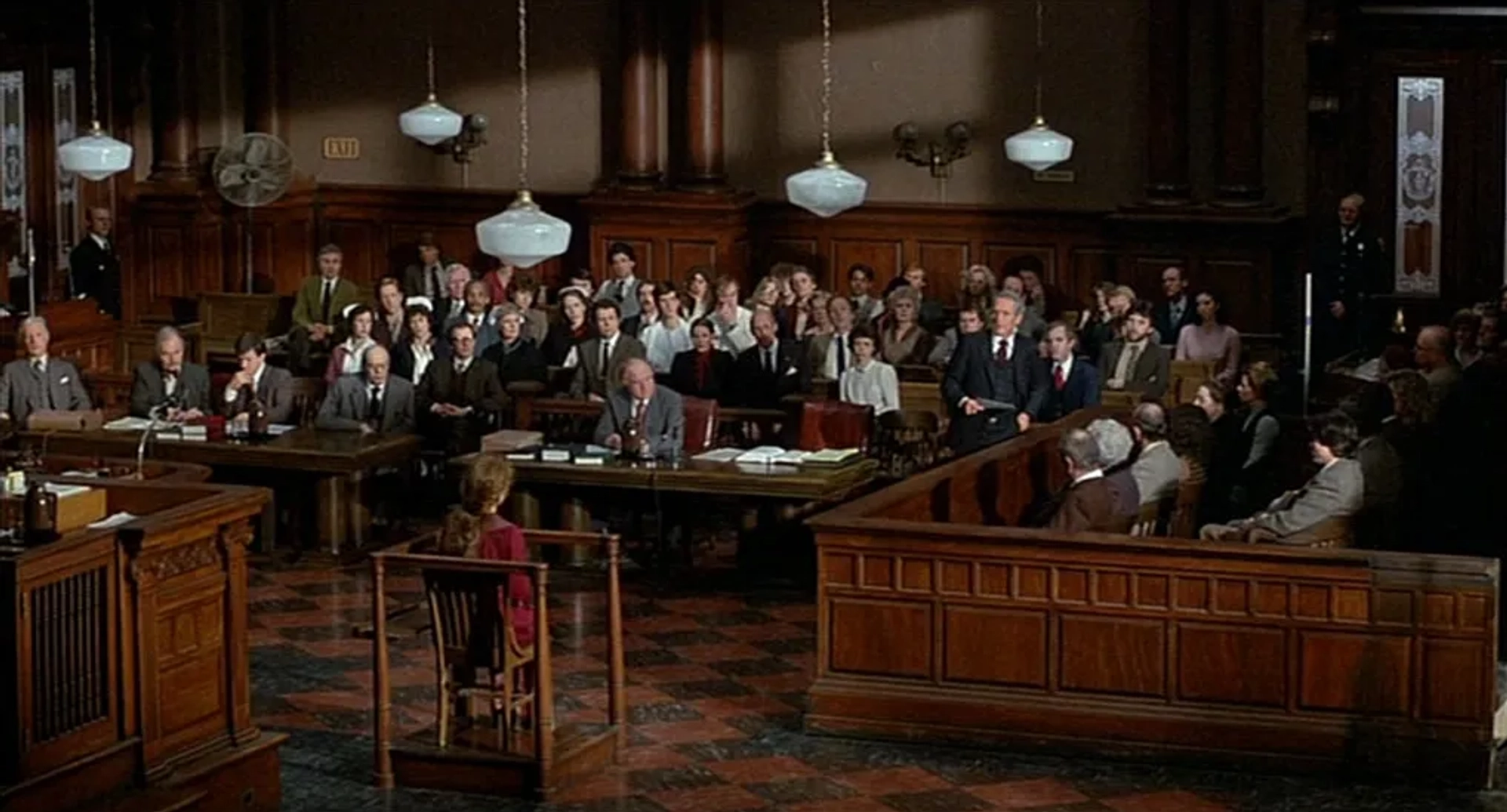 James Mason, Paul Newman, Lindsay Crouse, Kent Broadhurst, and Jack Warden in The Verdict (1982)