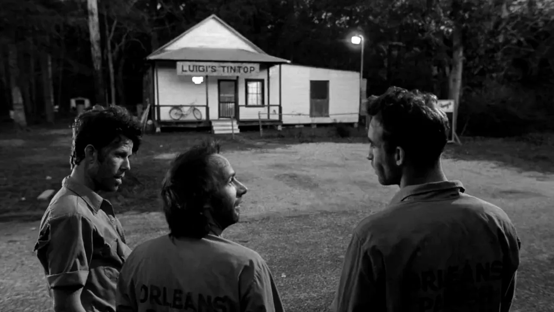 Roberto Benigni, Tom Waits, and John Lurie in Down by Law (1986)