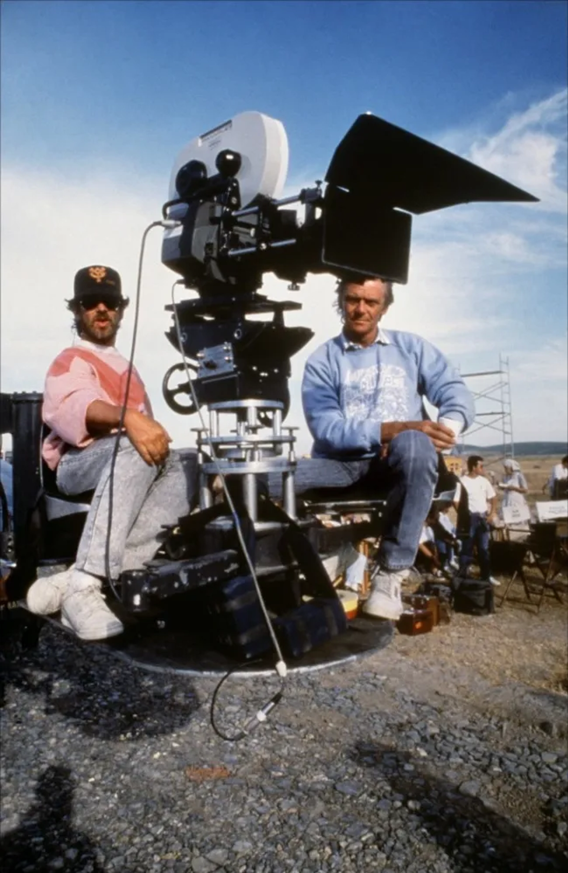 Steven Spielberg and Allen Daviau in Empire of the Sun (1987)