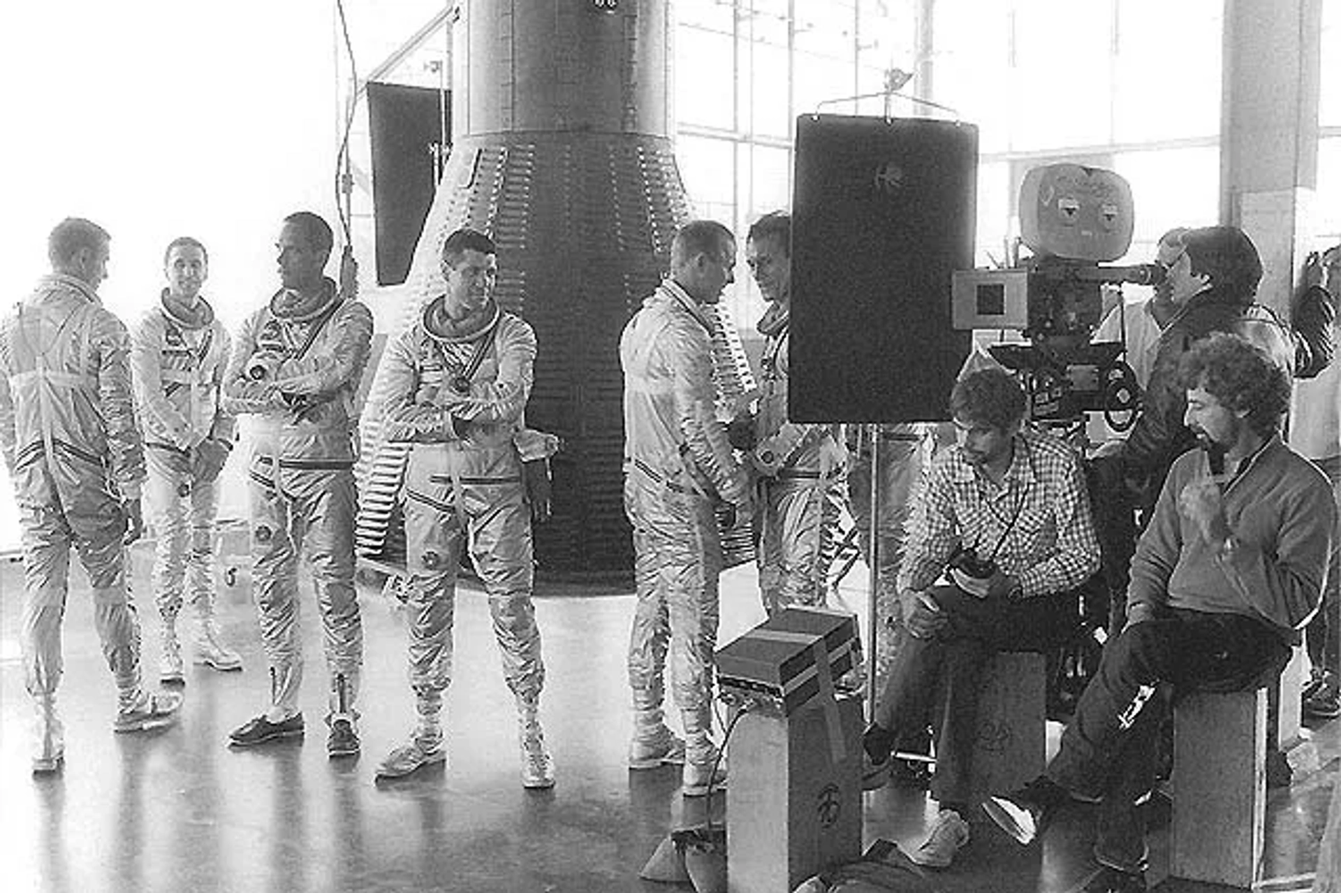 Ed Harris, Lance Henriksen, Dennis Quaid, Scott Glenn, Caleb Deschanel, Charles Frank, Philip Kaufman, Scott Paulin, and Fred Ward in The Right Stuff (1983)