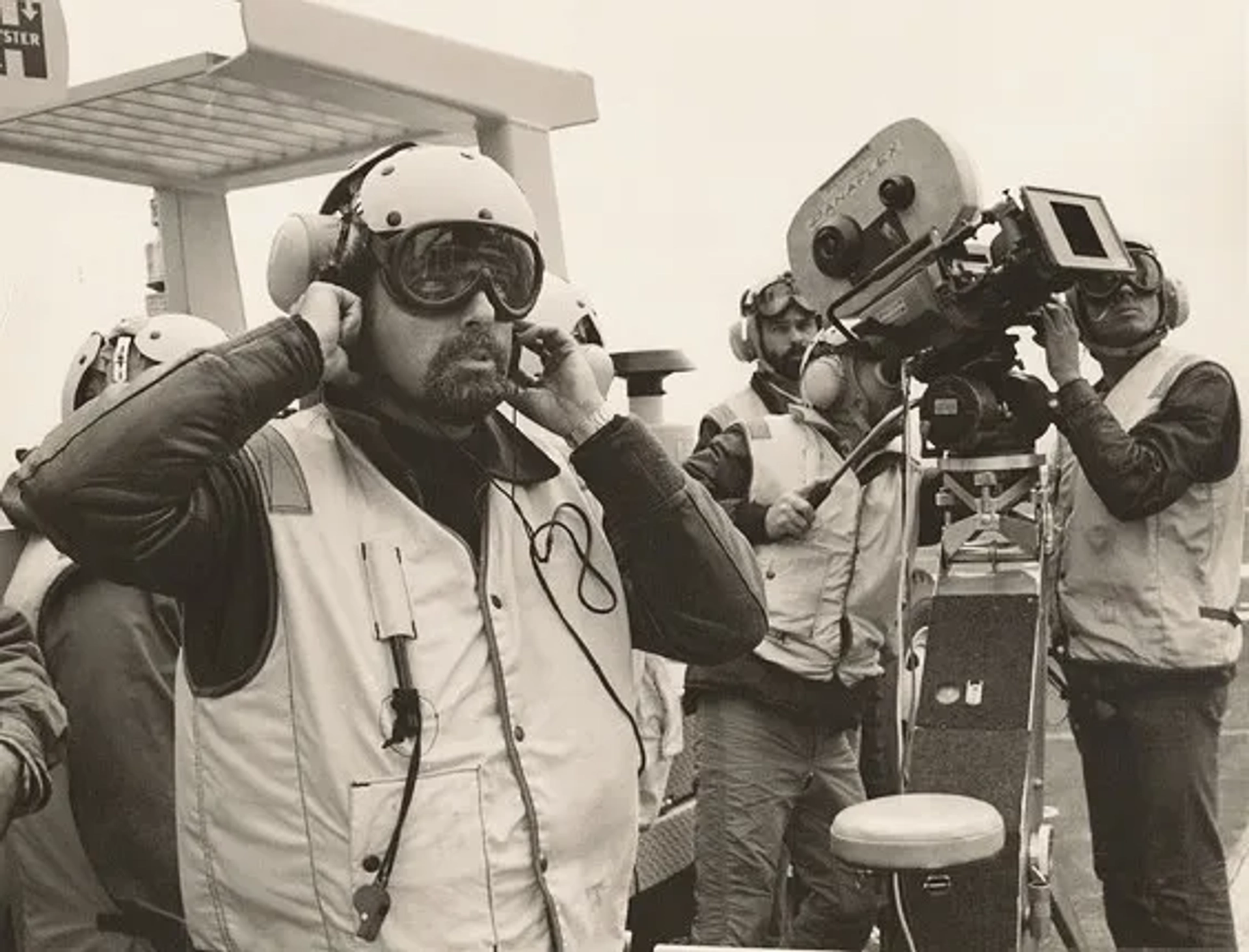 Caleb Deschanel and Philip Kaufman in The Right Stuff (1983)