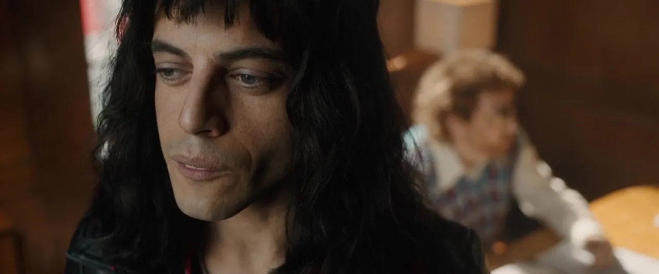 Mike Myers and Rami Malek in Bohemian Rhapsody (2018)
