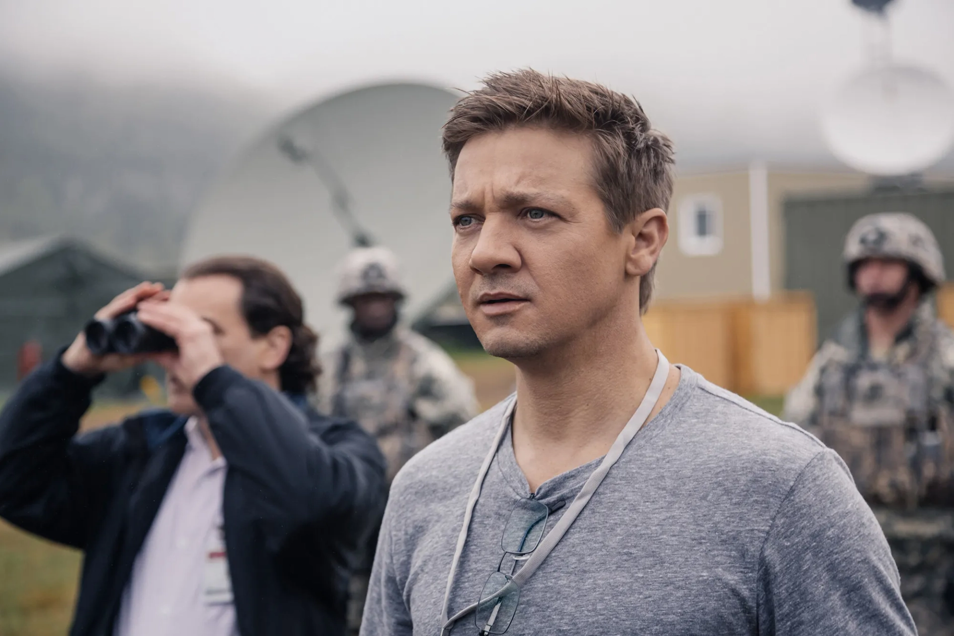 Jeremy Renner in Arrival (2016)