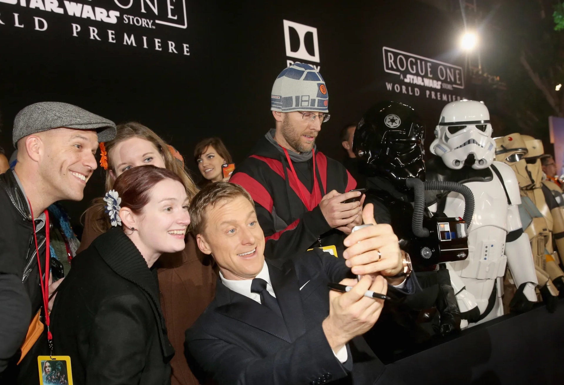 Alan Tudyk at an event for Rogue One: A Star Wars Story (2016)