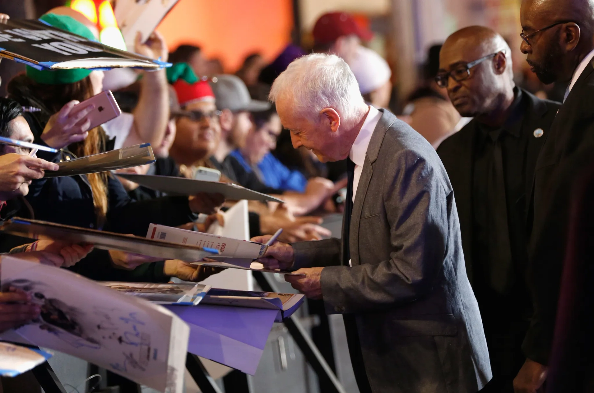 Anthony Daniels at an event for Rogue One: A Star Wars Story (2016)