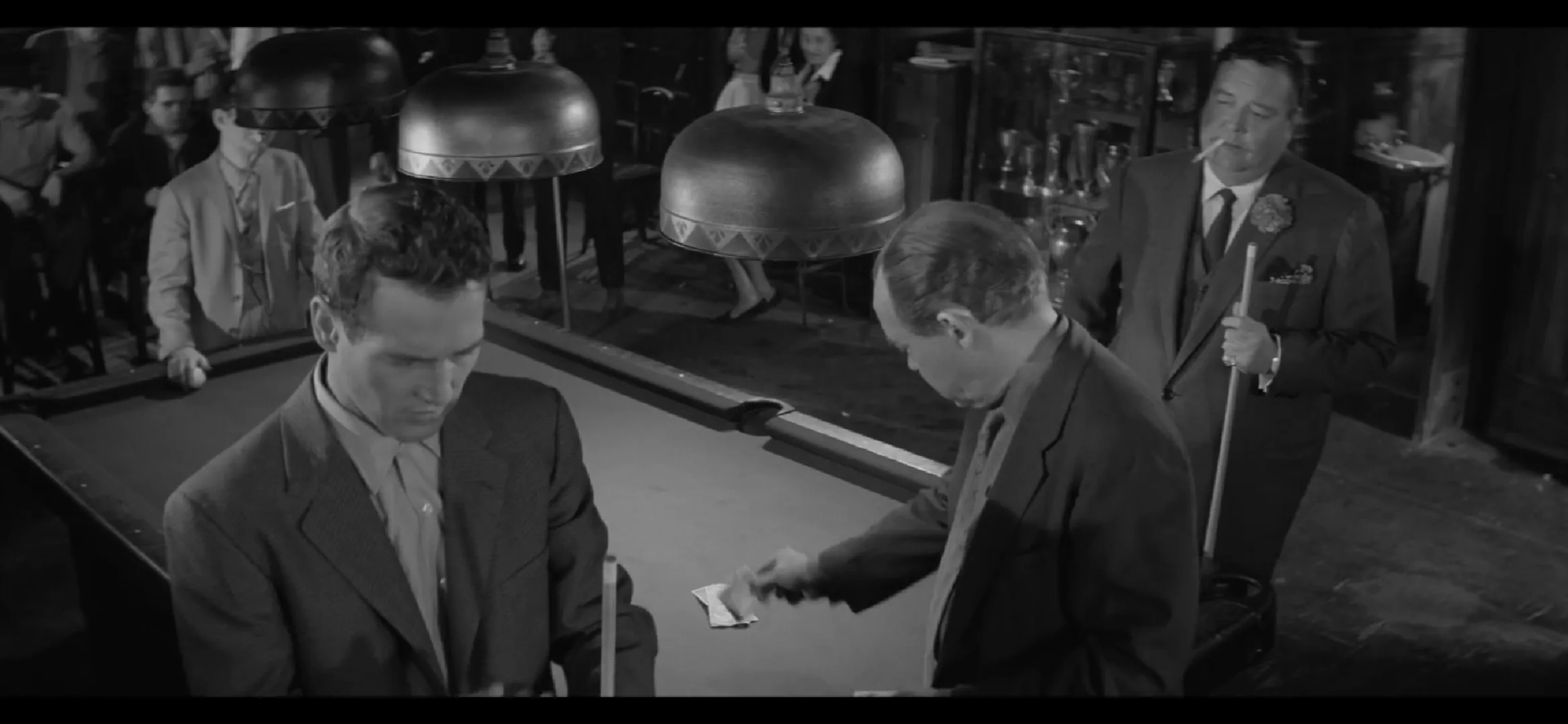Paul Newman, Jackie Gleason, and Myron McCormick in The Hustler (1961)