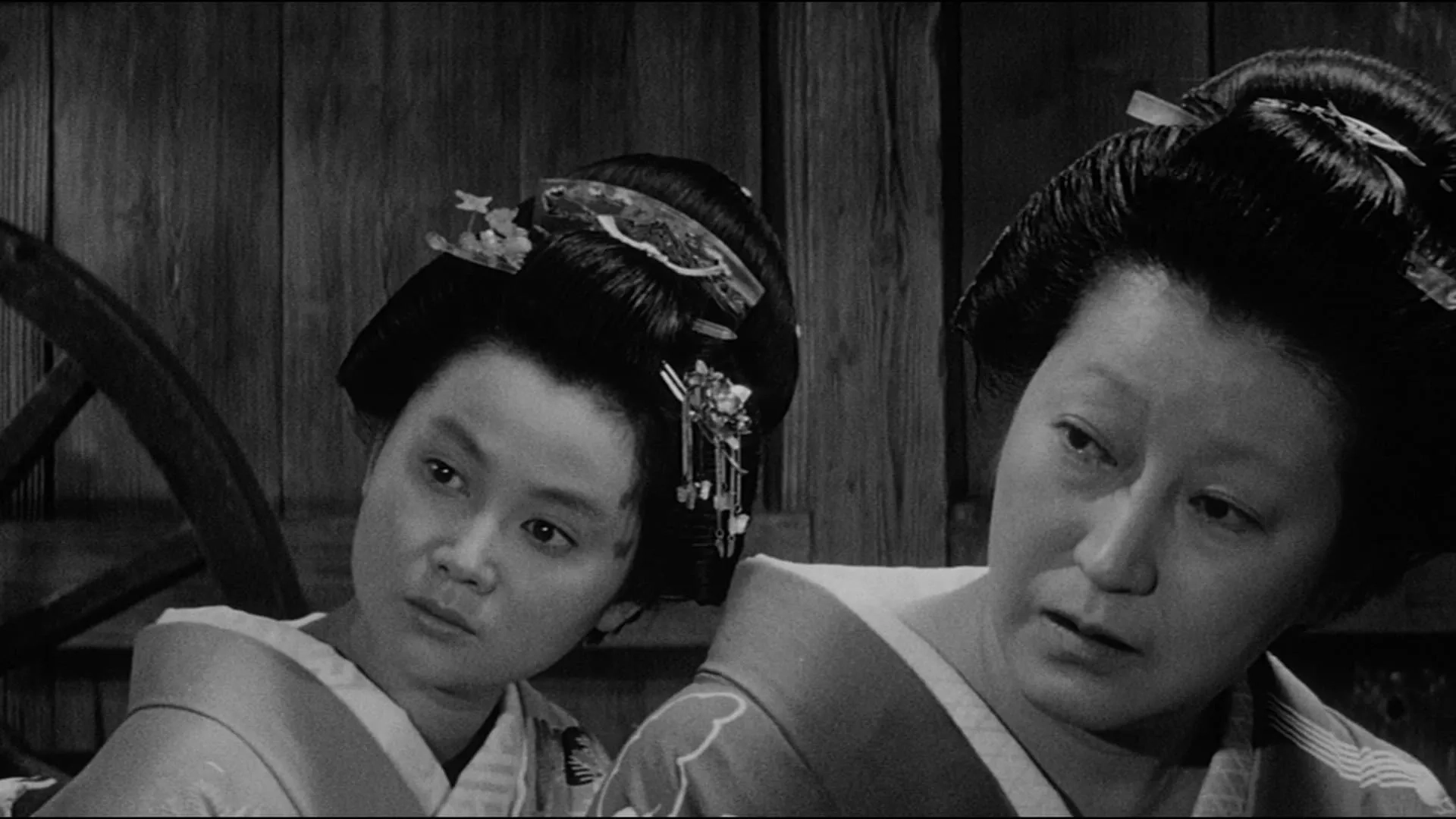 Reiko Dan and Takako Irie in Sanjuro (1962)