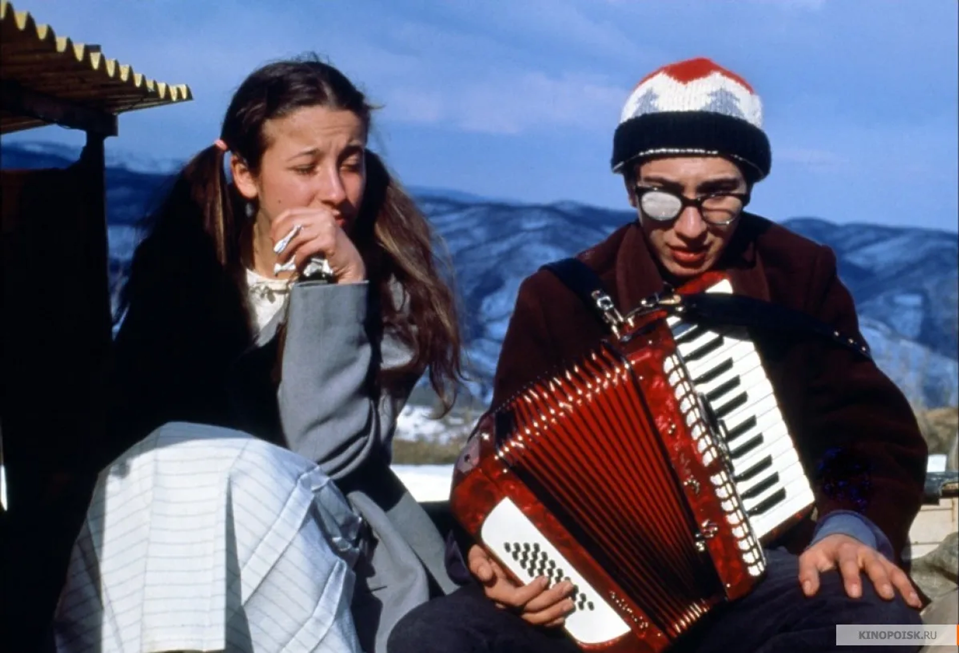 Davor Dujmovic and Sinolicka Trpkova in Time of the Gypsies (1988)