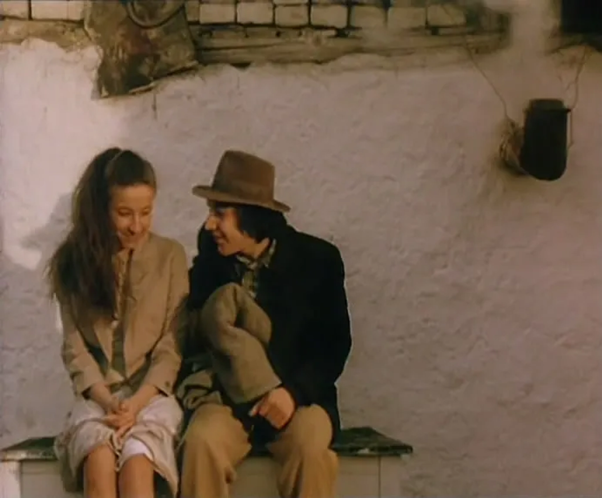 Davor Dujmovic and Sinolicka Trpkova in Time of the Gypsies (1988)