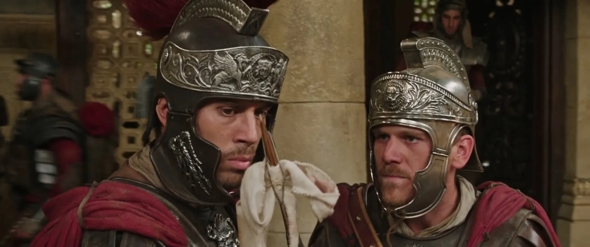 Toby Kebbell and David Walmsley in Ben-Hur (2016)