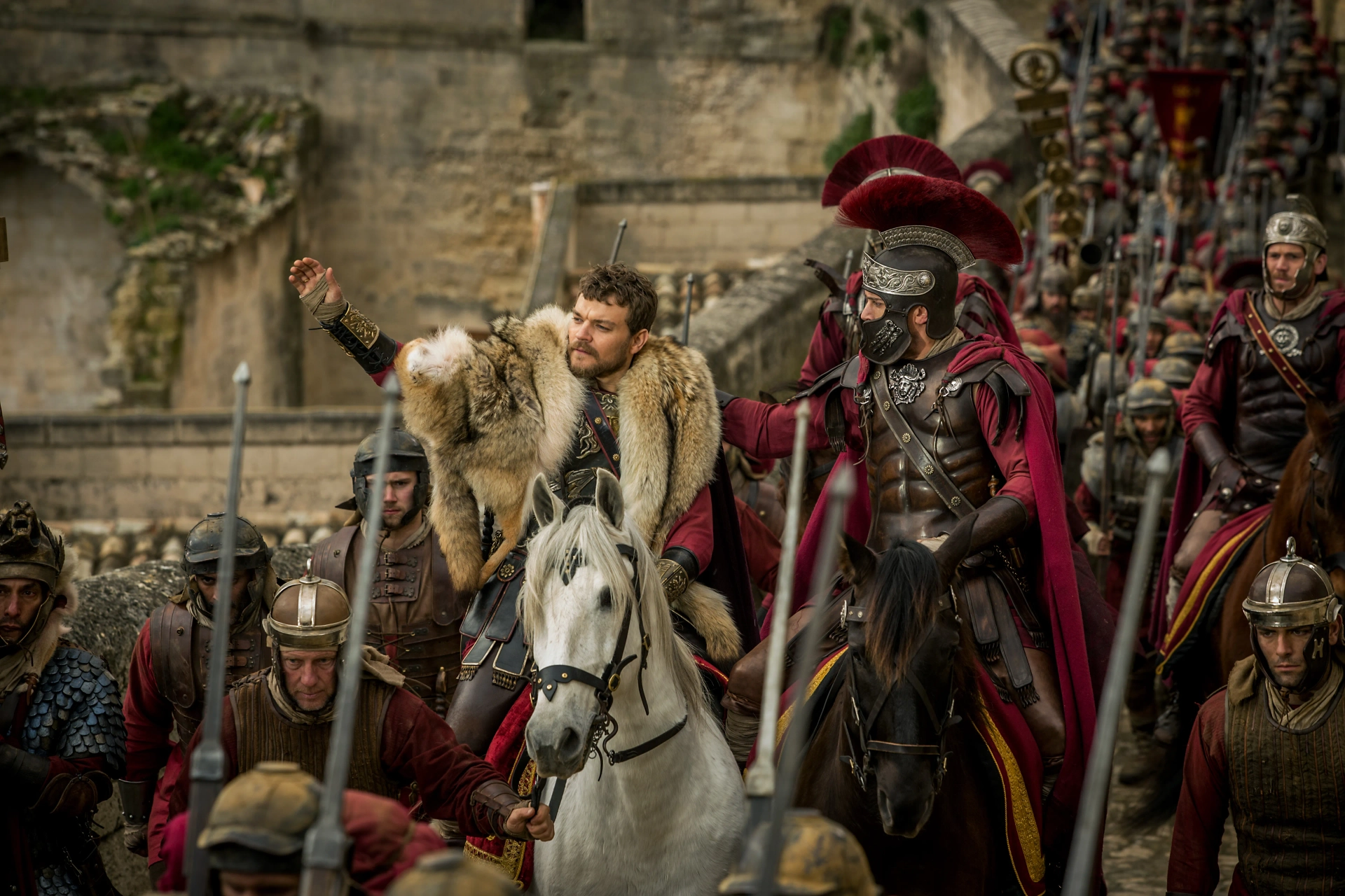 Toby Kebbell and Pilou Asbæk in Ben-Hur (2016)