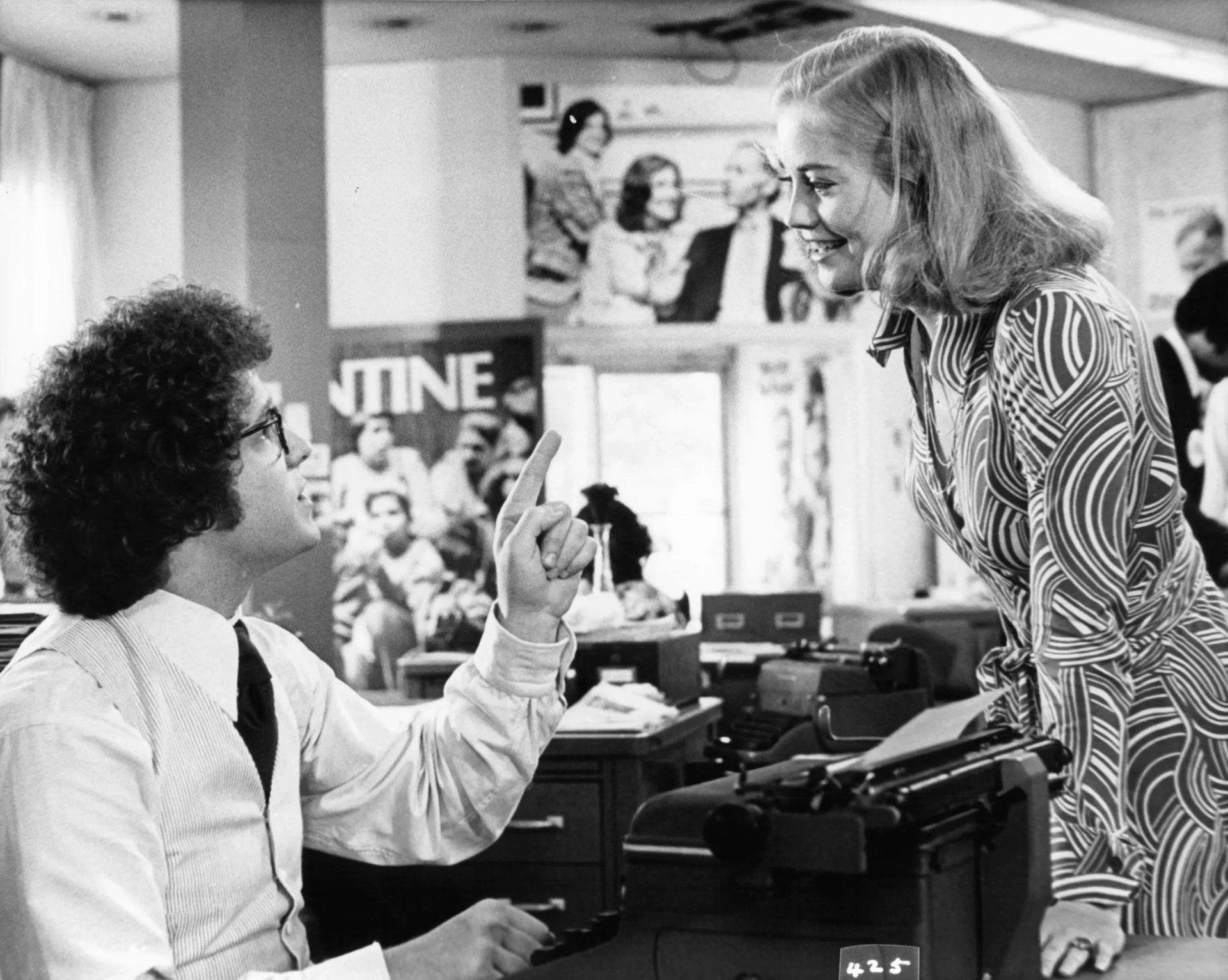 Albert Brooks and Cybill Shepherd in Taxi Driver (1976)