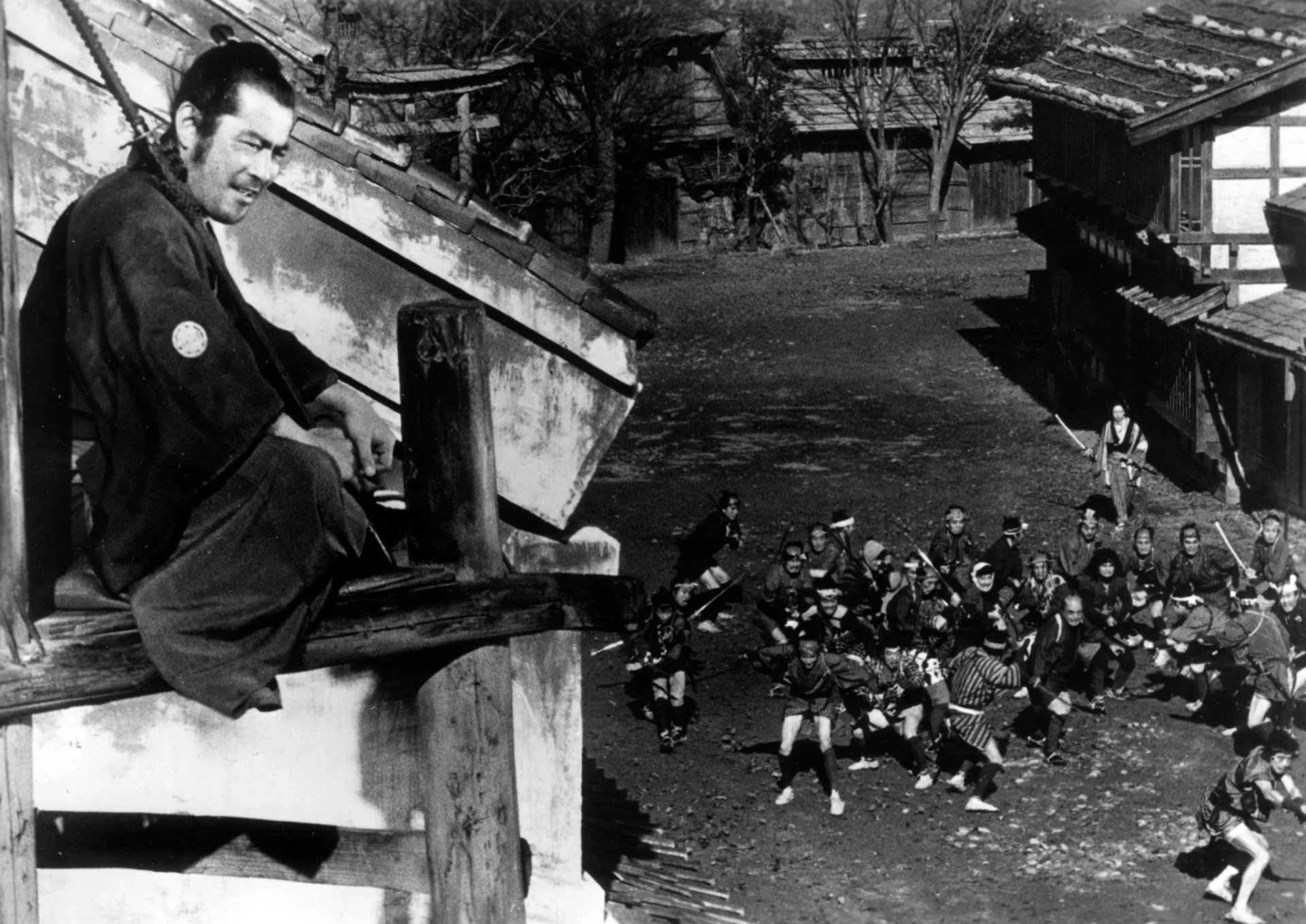 Toshirô Mifune, Seizaburô Kawazu, and Isuzu Yamada in Yojimbo (1961)